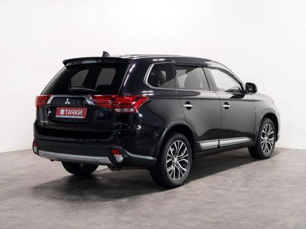 Mitsubishi Outlander III Рестайлинг 2 с пробегом 2015 года, цена 1 900 000 рублей, 200000 км, внедорожник, Автокод Объявления