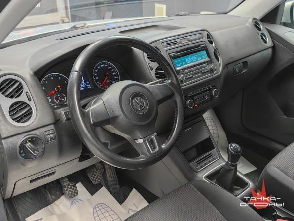 Volkswagen Tiguan I Рестайлинг с пробегом 2011 года, цена 1 058 000 рублей, 121000 км, внедорожник, Автокод Объявления
