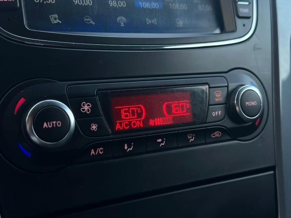 Ford Mondeo IV Рестайлинг с пробегом 2011 года, цена 749 000 рублей, 174291 км, седан, Автокод Объявления
