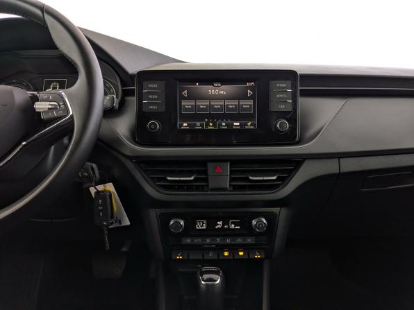 Skoda Rapid II с пробегом 2022 года, цена 1 740 000 рублей, 50751 км, лифтбек, Автокод Объявления