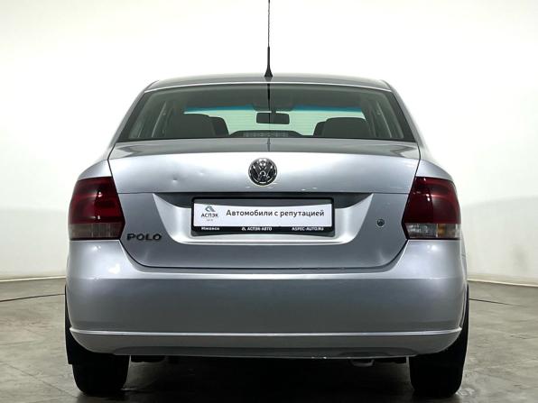 Volkswagen Polo V с пробегом 2011 года, цена 720 000 рублей, 81646 км, седан, Автокод Объявления