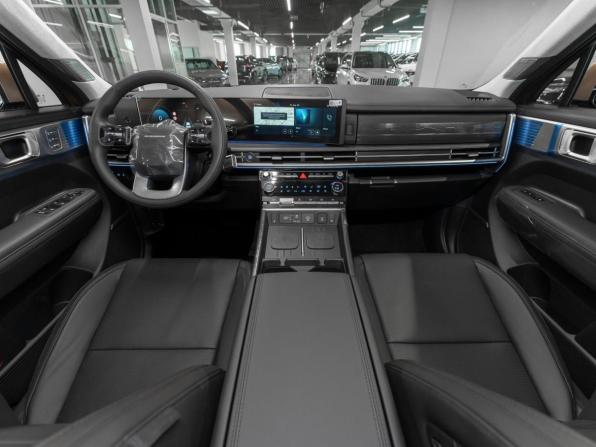 Hyundai Santa Fe V (MX5) с пробегом 2026 года, цена 5 450 000 рублей, 50 км, внедорожник, Автокод Объявления