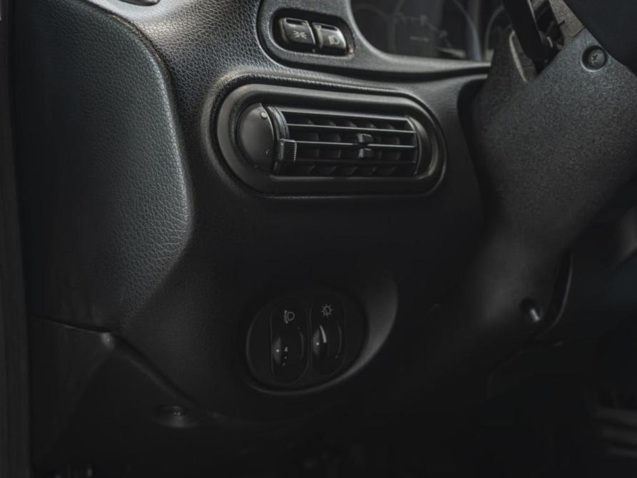 Chevrolet Niva I Рестайлинг Мурманск  - изображение 15
