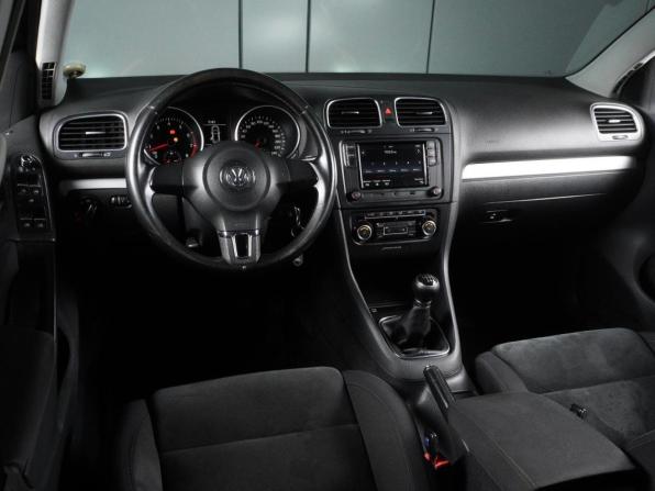 Volkswagen Golf VI с пробегом 2011 года, цена 960 000 рублей, 185312 км, хэтчбек, Автокод Объявления