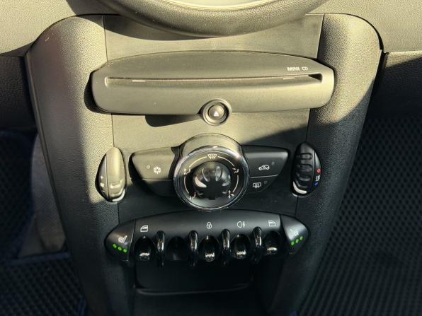 Mini Hatch II (R56) Рестайлинг с пробегом 2011 года, цена 965 000 рублей, 129350 км, хэтчбек, Автокод Объявления