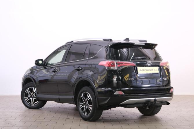 Toyota RAV4 IV (XA40) Рестайлинг с пробегом 2016 года, цена 2 599 000 рублей, 185493 км, внедорожник, Автокод Объявления