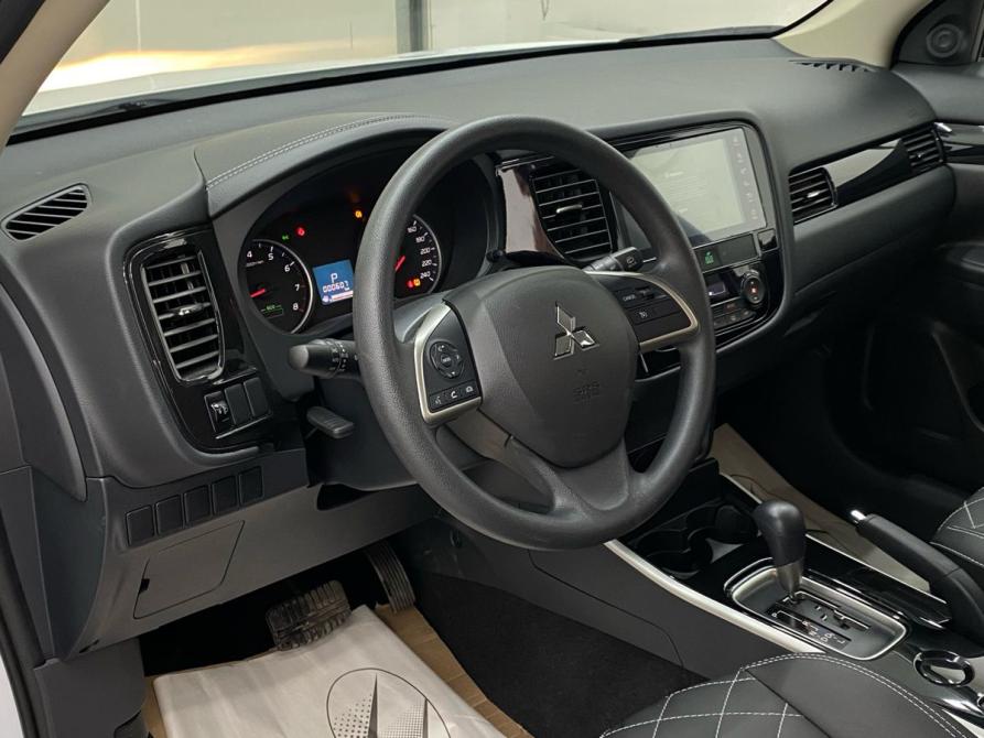 Mitsubishi Outlander III Рестайлинг 3 Энгельс  - изображение 25