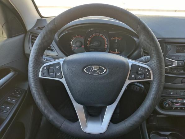 Lada (ВАЗ) Vesta I с пробегом 2019 года, цена 820 000 рублей, 95000 км, седан, Автокод Объявления