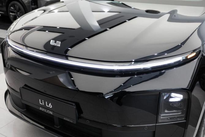Новый Li Auto (Lixiang) L6 2025 года, цена 8 890 000 рублей, внедорожник, Автокод Объявления