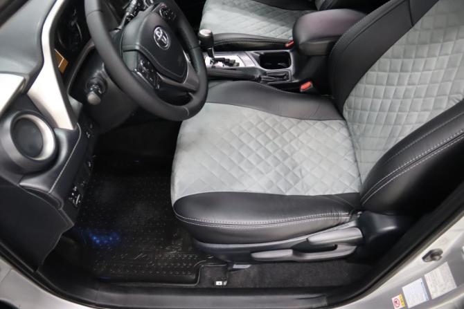 Toyota RAV4 IV (XA40) Рестайлинг с пробегом 2017 года, цена 2 095 170 рублей, 294866 км, внедорожник, Автокод Объявления