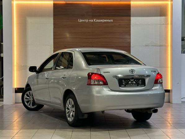 Toyota Yaris II с пробегом 2007 года, цена 599 900 рублей, 200212 км, седан, Автокод Объявления