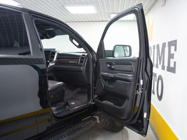 Ram 1500 V с пробегом 2022 года, цена 12 999 000 рублей, 17700 км, offers.body_type.unknown, Автокод Объявления