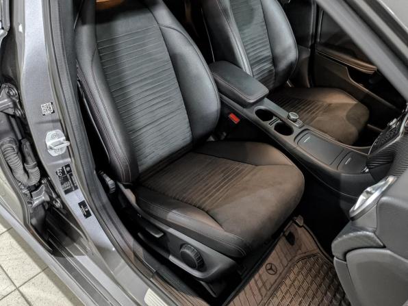 Mercedes-Benz A-Класс III (W176) Рестайлинг с пробегом 2015 года, цена 1 650 000 рублей, 90247 км, хэтчбек, Автокод Объявления