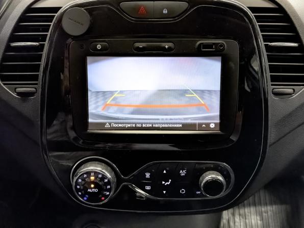 Renault Kaptur I с пробегом 2017 года, цена 1 345 000 рублей, 120482 км, внедорожник, Автокод Объявления