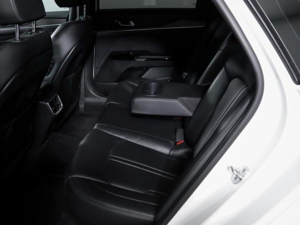 Kia K5 III с пробегом 2021 года, цена 2 770 000 рублей, 111525 км, седан, Автокод Объявления