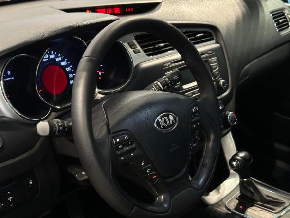 Kia Ceed II с пробегом 2013 года, цена 1 175 000 рублей, 184335 км, хэтчбек, Автокод Объявления