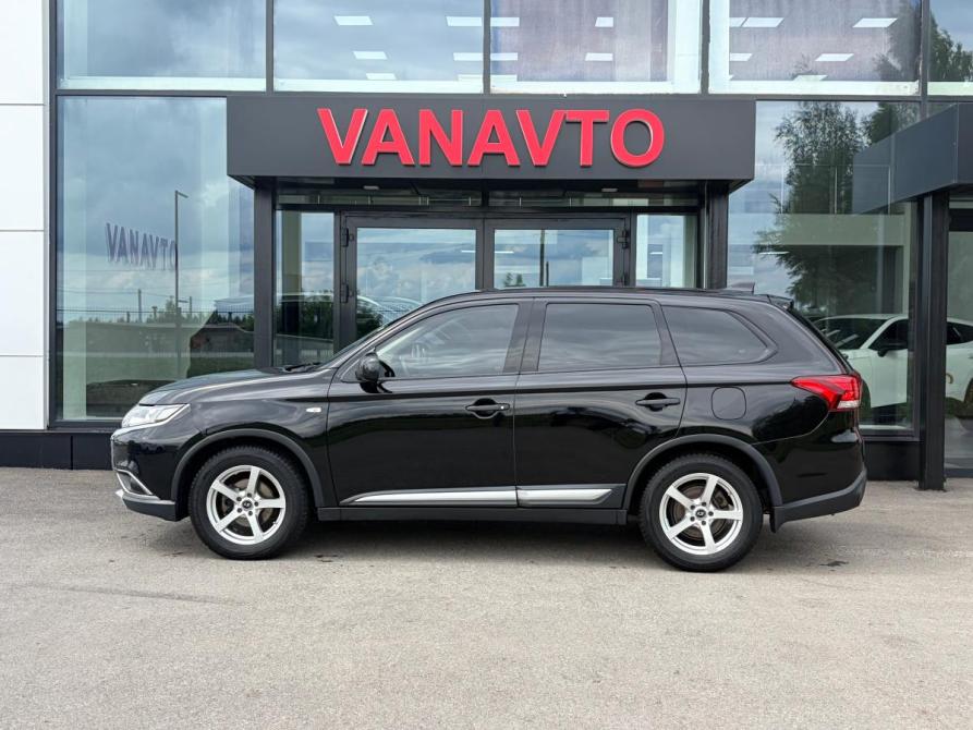 Mitsubishi Outlander III Рестайлинг 2 Азнакаево  - изображение 2