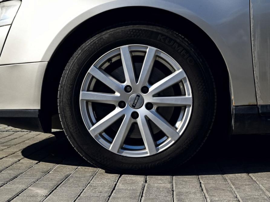 Volkswagen Passat B6 Екатеринбург  - изображение 21