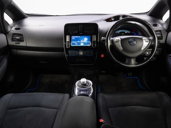 Nissan Leaf I (ZE0/AZE0) с пробегом 2014 года, цена 799 000 рублей, 77390 км, хэтчбек, Автокод Объявления