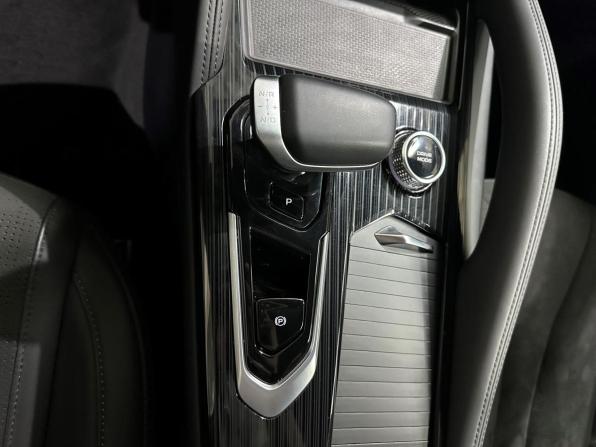 Geely Monjaro I с пробегом 2024 года, цена 3 488 000 рублей, 47911 км, внедорожник, Автокод Объявления