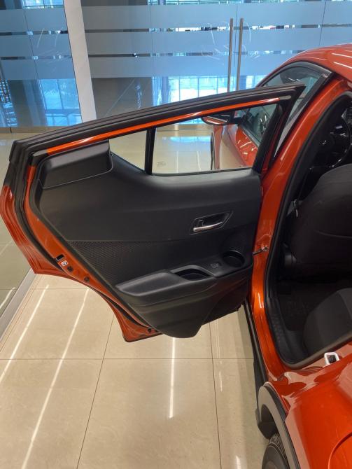 Toyota C-HR I Челябинск  - изображение 29