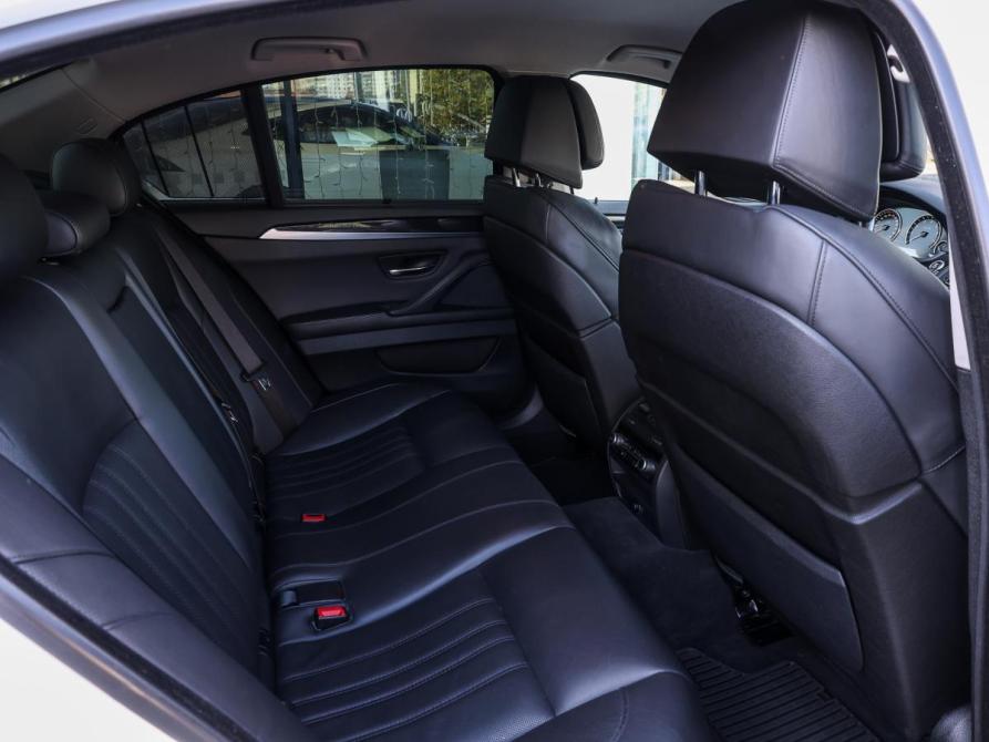 BMW 5 серии VI (F10/F11/F07) Рестайлинг Москва  - изображение 11