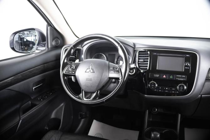 Mitsubishi Outlander III с пробегом 2015 года, цена 1 899 000 рублей, 172815 км, внедорожник, Автокод Объявления