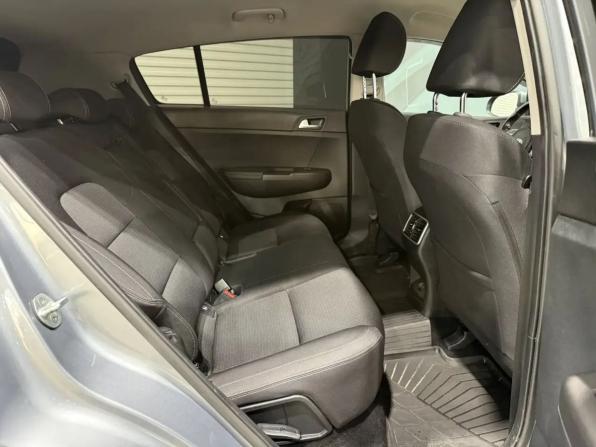Kia Sportage IV Рестайлинг с пробегом 2021 года, цена 2 372 000 рублей, 106900 км, внедорожник, Автокод Объявления