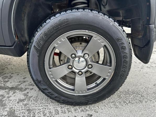 Chevrolet Niva I Рестайлинг с пробегом 2018 года, цена 760 000 рублей, 127000 км, внедорожник, Автокод Объявления