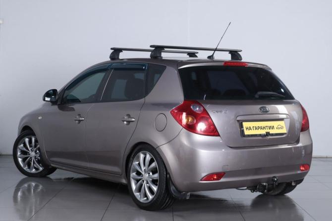 Kia Ceed I с пробегом 2009 года, цена 649 000 рублей, 305000 км, хэтчбек, Автокод Объявления
