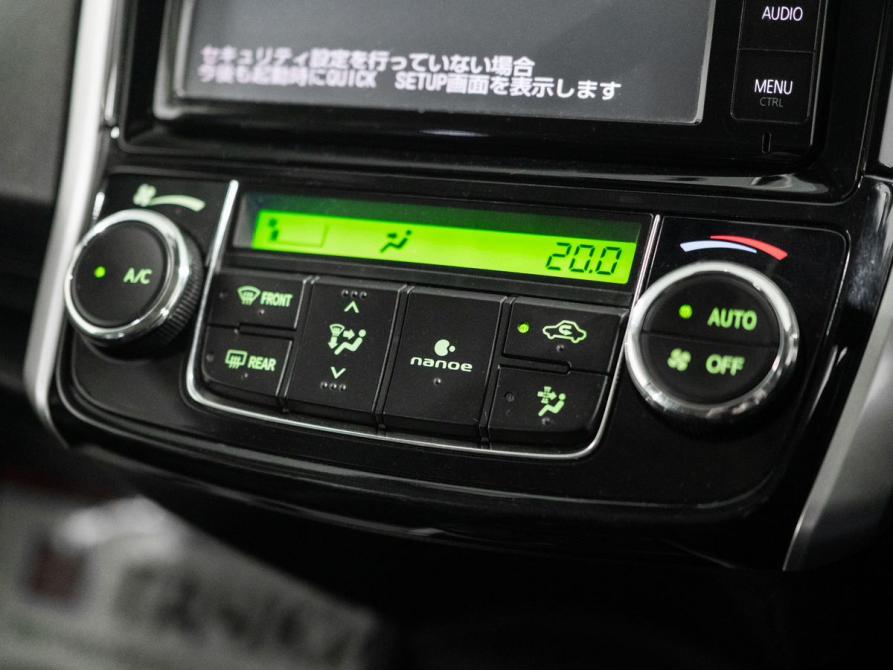 Toyota Corolla XI (E160 E170 E180) Рестайлинг 1 Иркутск  - изображение 15
