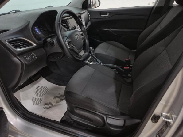 Hyundai Solaris II с пробегом 2017 года, цена 1 140 000 рублей, 184020 км, седан, Автокод Объявления
