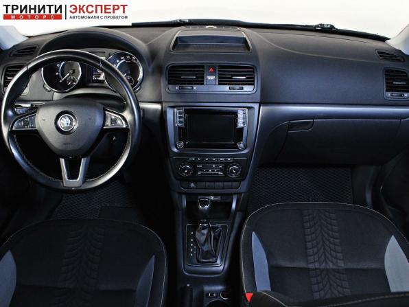 Skoda Yeti I Рестайлинг с пробегом 2017 года, цена 1 297 000 рублей, 216144 км, внедорожник, Автокод Объявления