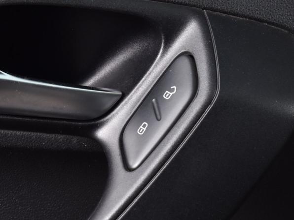 Volkswagen Polo V Рестайлинг с пробегом 2020 года, цена 1 149 995 рублей, 50563 км, седан, Автокод Объявления