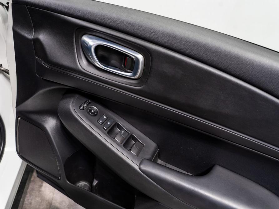 Honda Vezel II Чита  - изображение 18