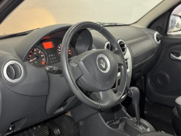 Renault Sandero I с пробегом 2013 года, цена 929 000 рублей, 110455 км, хэтчбек, Автокод Объявления