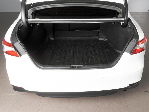 Toyota Camry VIII (XV70) Рестайлинг с пробегом 2021 года, цена 2 299 000 рублей, 178988 км, седан, Автокод Объявления