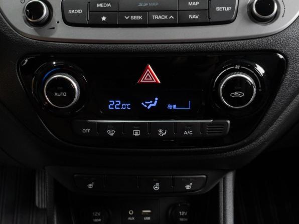 Hyundai Solaris II с пробегом 2018 года, цена 1 429 000 рублей, 69550 км, седан, Автокод Объявления
