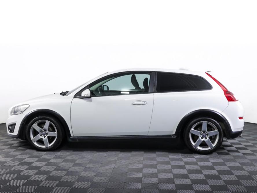 Volvo C30 I Рестайлинг Москва  - изображение 8