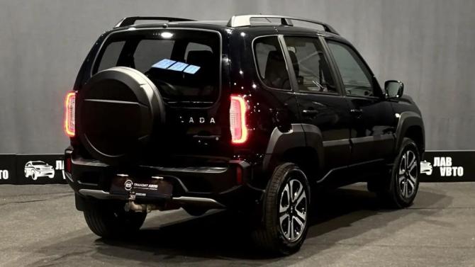 Lada (ВАЗ) Niva Travel I с пробегом 2024 года, цена 1 100 000 рублей, 37296 км, внедорожник, Автокод Объявления