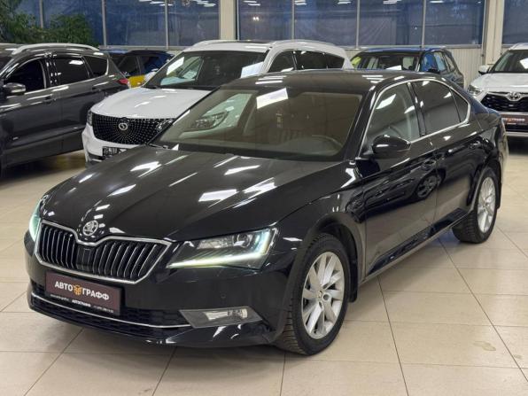 Skoda Superb III с пробегом 2018 года, цена 1 849 000 рублей, 115000 км, лифтбек, Автокод Объявления