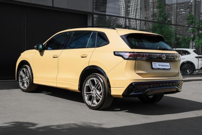 Volkswagen Tiguan III (China Market) с пробегом 2024 года, цена 4 590 000 рублей, 15995 км, внедорожник, Автокод Объявления