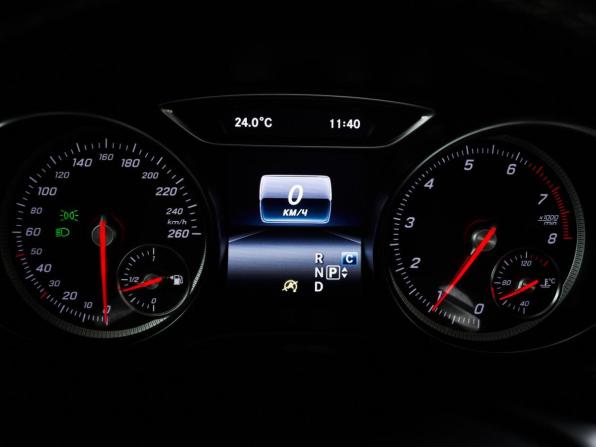Mercedes-Benz GLA I (X156) Рестайлинг с пробегом 2018 года, цена 2 000 000 рублей, 131000 км, внедорожник, Автокод Объявления