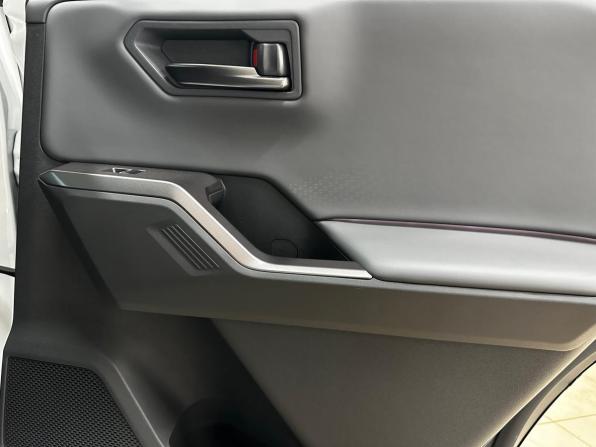 Toyota Wildlander II с пробегом 2026 года, цена 4 150 000 рублей, 60 км, внедорожник, Автокод Объявления