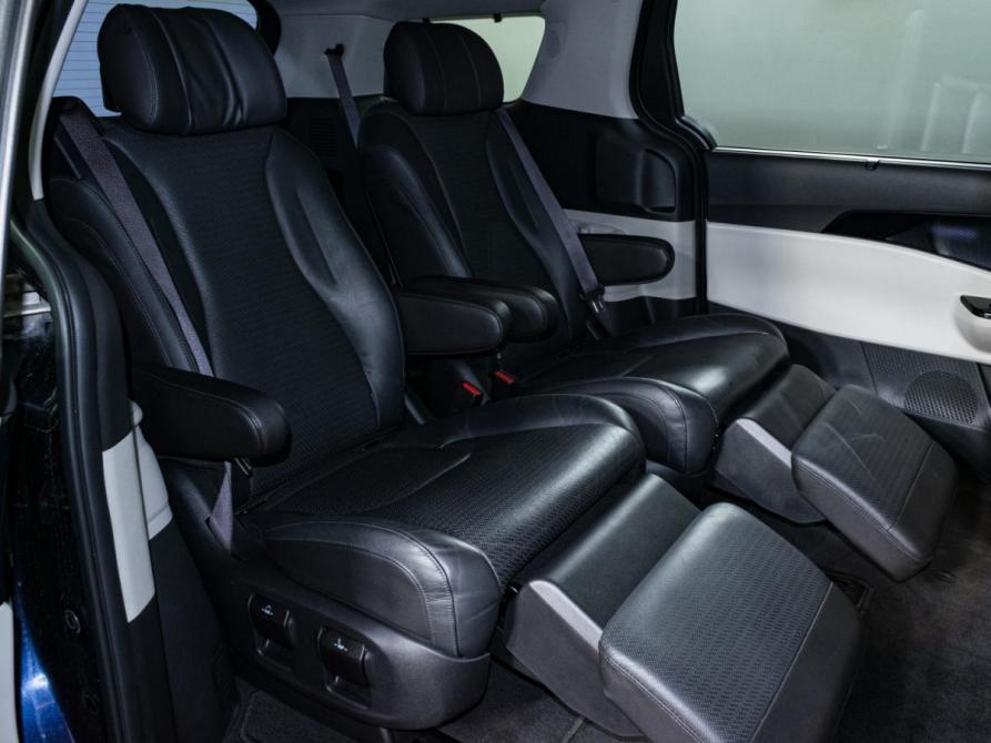 Kia Carnival IV Москва  - изображение 14