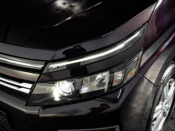 Toyota Voxy III (R80) с пробегом 2014 года, цена 1 990 000 рублей, 192214 км, минивэн, Автокод Объявления