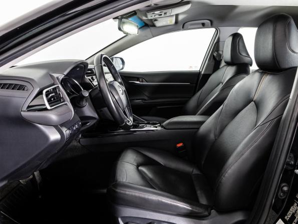 Toyota Camry VIII (XV70) с пробегом 2019 года, цена 2 299 000 рублей, 102000 км, седан, Автокод Объявления