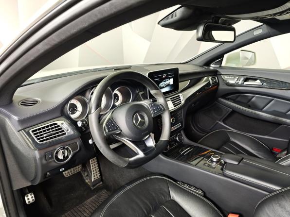 Mercedes-Benz CLS II (C218) Рестайлинг с пробегом 2017 года, цена 3 850 000 рублей, 98049 км, универсал, Автокод Объявления