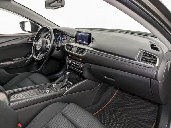 Mazda 6 III (GJ) Рестайлинг с пробегом 2017 года, цена 1 715 000 рублей, 126243 км, седан, Автокод Объявления
