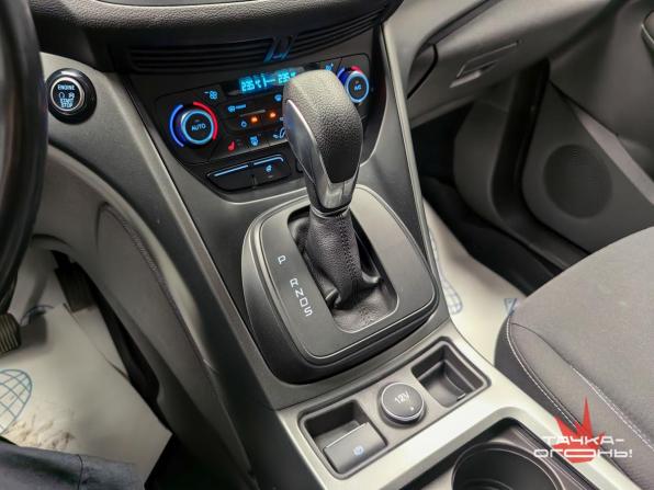 Ford Kuga II Рестайлинг с пробегом 2017 года, цена 1 748 000 рублей, 106000 км, внедорожник, Автокод Объявления